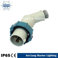 IEC 130V Male Electrical industrial plug and socket